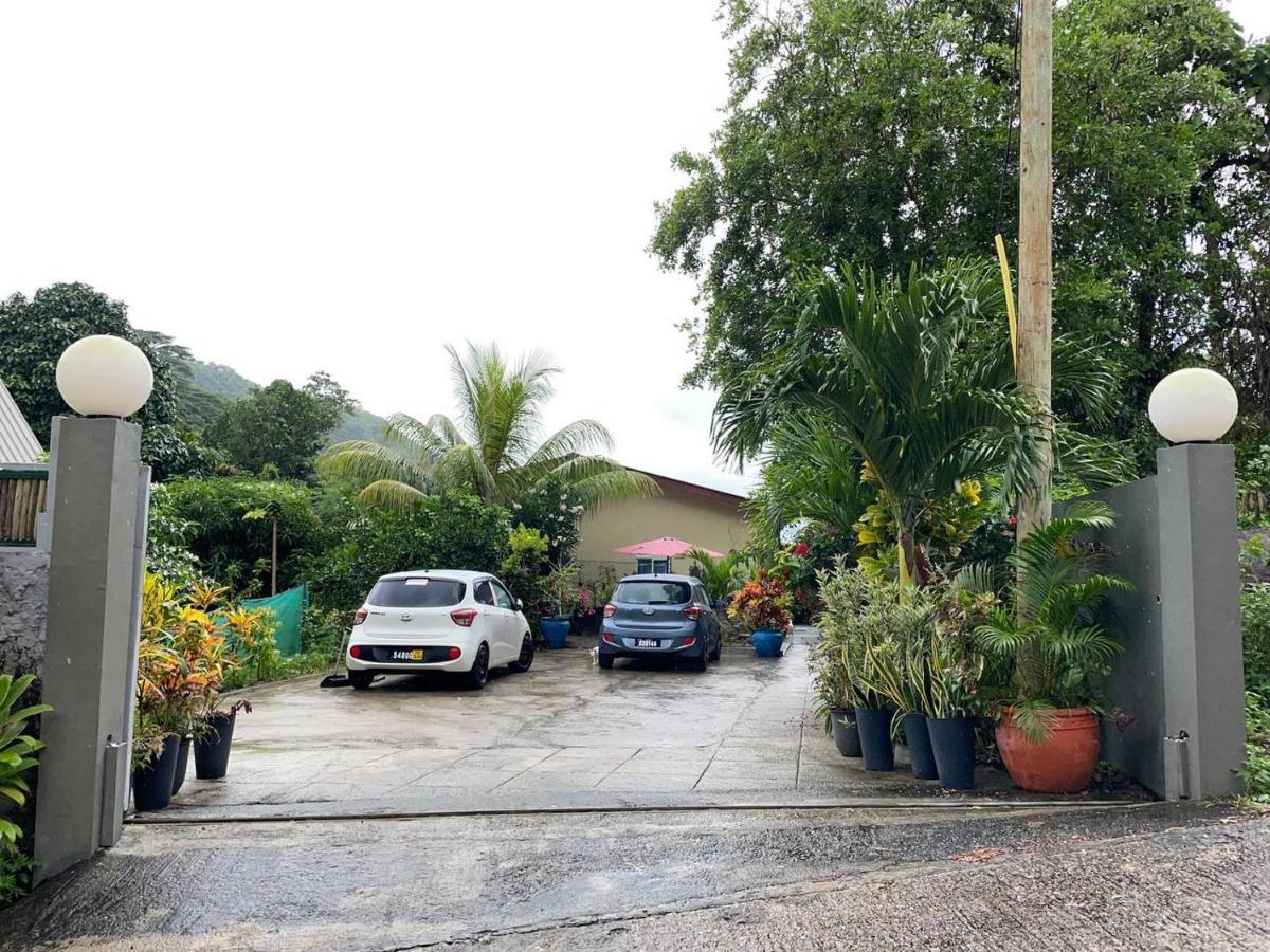 Milles Montagnes Residence Anse Royale Exteriér fotografie